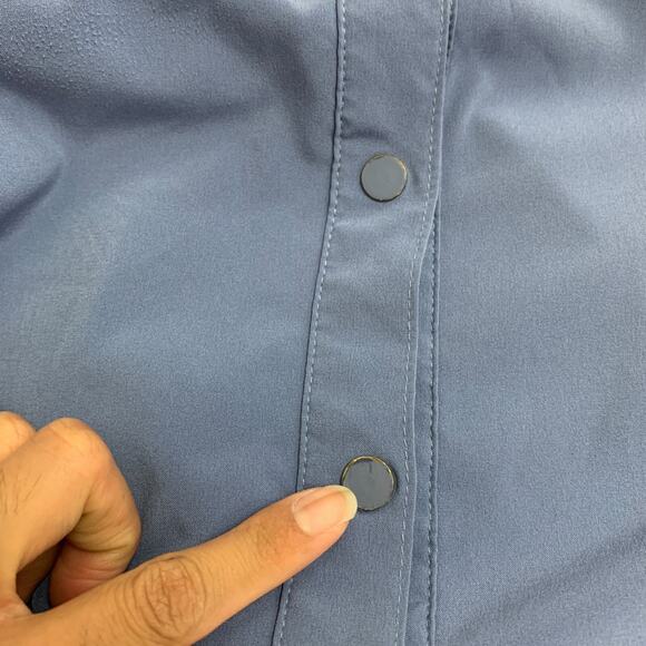 Columbia Shirt Womens M Medium Periwinkle Omni Freeze Snap Buttons Tab Sleeve - Picture 8 of 14